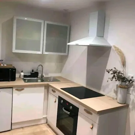 Maison De בוגונה